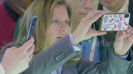 World's Fastest Foldable 5G Phone shocks at MWC19