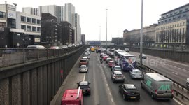 M8 tailback traffic after crash on Glasgow highway