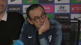 Maurizio Sarri brilliantly turns the tables on journalist