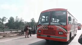 Longer version_India's UP province creates Guinness World Record, parades a fleet of at least 500 buses at Kumbh