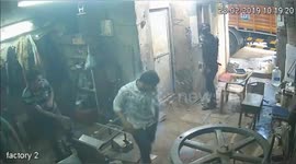 Motorola smartphone explodes in man's pocket at Mumbai factory