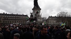 Thousands of French Algerians in Paris protest Bouteflika’s fifth presidential bid
