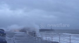 Storm Freya brings dangerous high winds to Wales