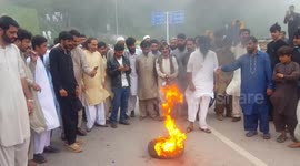 Pmln workers protest At Mall road muree