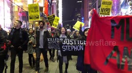 Two arrests at New York Black Lives Matter protest for Stephon Clark
