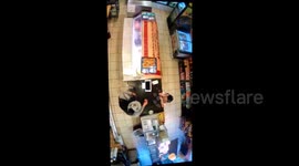 My dad just sent me this video of me falling at work today https://t.co/3C0GsaUg55