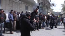 Hundreds join funeral procession of Palestinian killed in Gaza protest