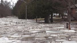 No traffic jams: ICE jams arrive on Canadian roads after spring flooding