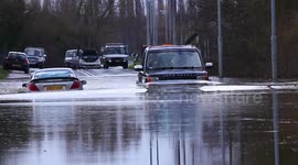 Castleford motorists abandon cars as rivers across UK burst their banks