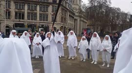 Circle of druids perform pagan ceremony for spring equinox in London