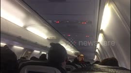 Funny flight attendant entertains passengers by switching accents.
