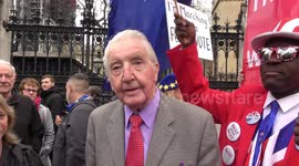 Labour MP Dennis Skinner labels Theresa May as 'very boring'