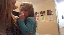Toddler loves Zac Efron and wants to live with him