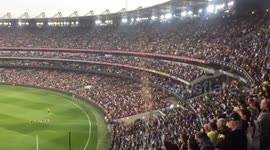 Thousands stand silent at AFL match for Christchurch shooting victims