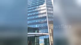 Alain Robert est de passage chez ENGIE https://t.co/BuuG7bLWZI
