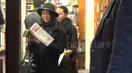 Hundreds of Londoners queue to buy Charlie Hebdo