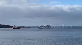 Stricken cruise ship Viking Sky sets off from Molde after rescue operation