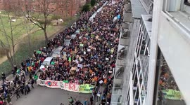 Young people take to the streets in massive climate change demonstration in Berlin