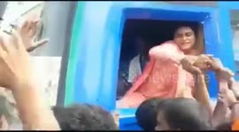 Shocking moment thief tries to snatch ring from woman politician in public rally