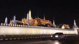 The lights of Thailand's most famous monuments were  turned off for an hour 60  Earth Hour 2019