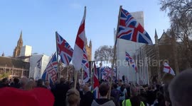 Brexiteers are chanting Nigel Nigel in Parliament Square as Nigel Farage is speaking at the pro-Brexit rally on 29 March 2019