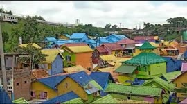 Former slum in eastern Indonesia rebuilt into 'rainbow village'