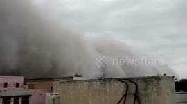 Longer Version_Dust storm strikes northern Indian cities, causes power outage