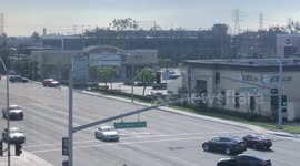 Moment unsuspecting drivers pull up to scene of Hawthorne shooting