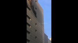 Man falls to his death trying to escape flames at Bangkok mall fire