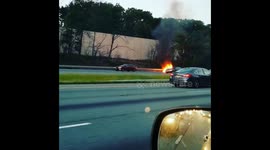 A Honda caught on Fire on I95