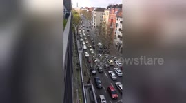 Berlin taxi drivers cause gridlock in protest against Uber