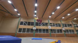 Superb slackliner lands 'WORLD'S FIRST double backflip’
