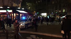Paris police closed the Notre Dame fire area to the car traffic