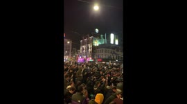 Groeten van het Leidse! ?????? #JuvAjax #ajax #ChampionsLeague #leidseplein #Amsterdam #wzawzdb https://t.co/D0EWbQkmXC
