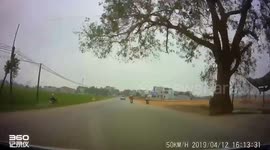 Asleep at the wheel! Funny scene as motorcyclist dozes off and falls into rice paddy ditch