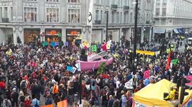 Extinction Rebellion protesters cause traffic disruption in Oxford Circus, London