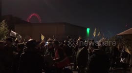 24/7 climate protesters