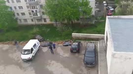 Several cars fell off a cliff due to the collapse of the ground in Sevastopol.