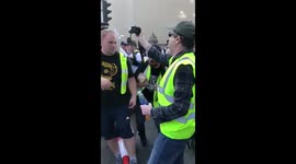 Yellow vest protesters kicking off with the police