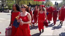 extinction rebellion choir , marble arch camp . day 6