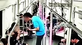 Man punches woman for not sharing her contact details in eastern China