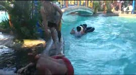 Philippines earthquake hits children's swimming pool causing waves