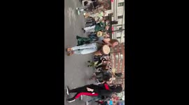 Climate change protesters move from Marble Arch peacefully
