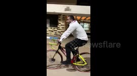 Cyclist Remembers His Races After Getting Old   Viral Street Videos