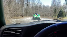 Delivering sand bags in quebec flood 2019