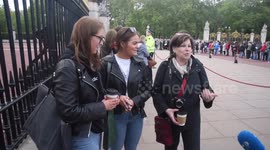 Interview With Tourists Who Have Come To See The Royal Birth Announcement