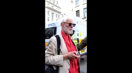 Passionate Extinction Rebellion protester objecting to police arrests at Oxford Circus on the 18th April 2019