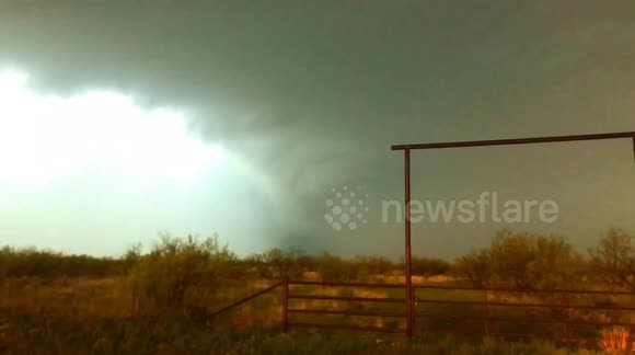 Tornado in Wayside Texas