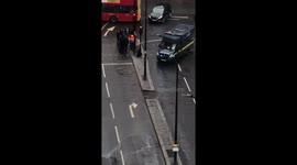 Bomb scare in London as police cordon off area around Heron Tower