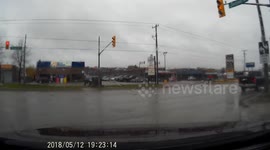 Dashcam captures driver avoiding near head on collision with quick maneuver